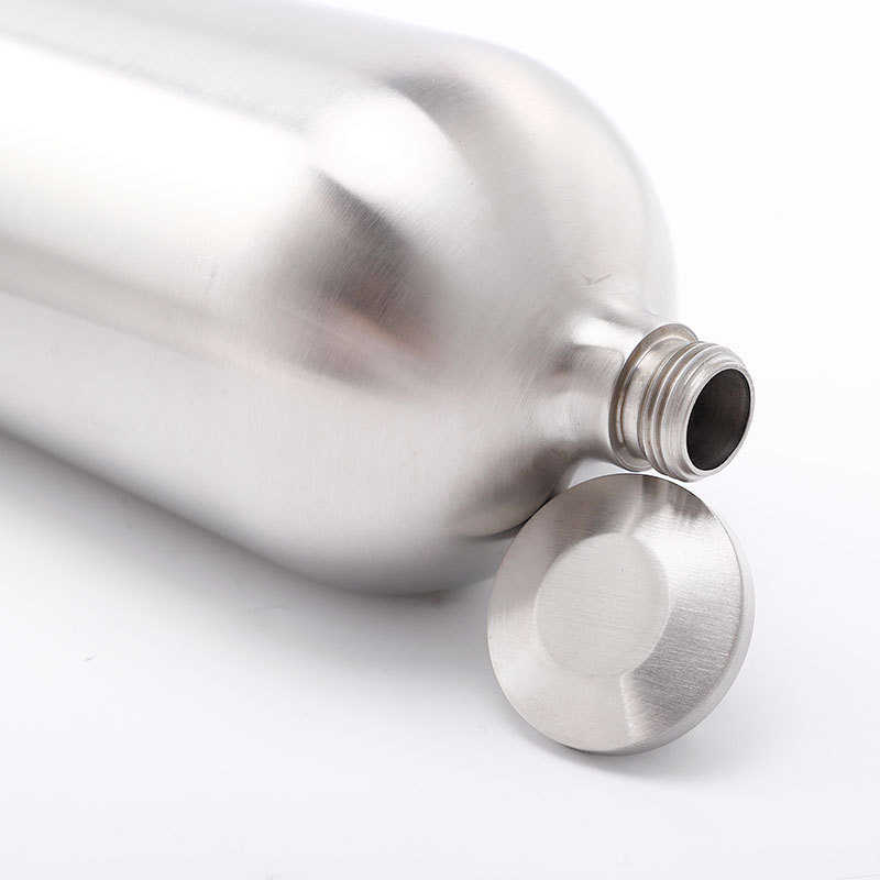 304不锈钢单层户外酒壶批发 瓶形酒壶 白酒酒壶 60丝厚度酒壶批发