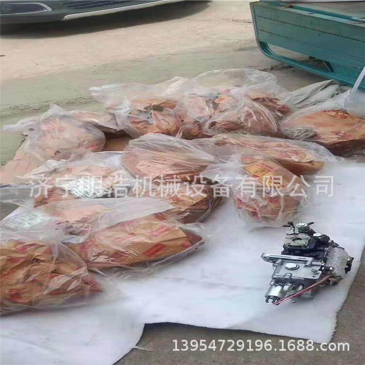 现货销售挖掘机PC55喷油泵燃油泵挖掘机驾驶室发动机罩座椅电脑版