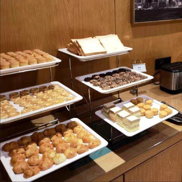 三层自助餐桌食物展示架点心盘带盖子西餐厅面包蛋糕托盘多层水果