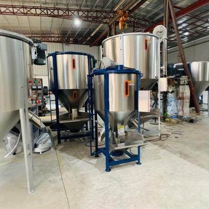 厂家直销500kg立式塑料搅拌机塑料颗粒混料机拌料机均化仓干燥