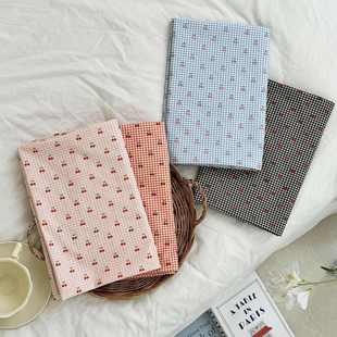 面料 格子樱桃花布手工diy箱包发饰童装 全棉平纹60支数码 印花布料