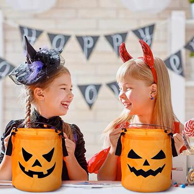 Pumpkin Candy Bags LED Light Halloween Trick or Treat Bucket