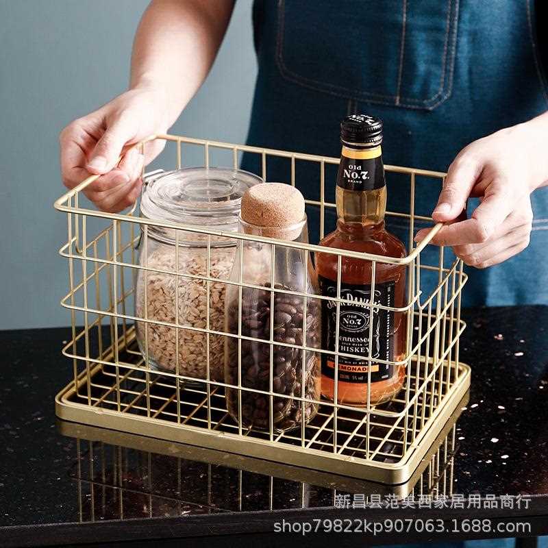 新款直销北欧风金色电镀可手提金属铁艺收纳篮筐分类整理桌面置物