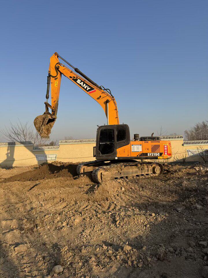 4月23日保定资产处置三一215挖掘机网络拍卖公告