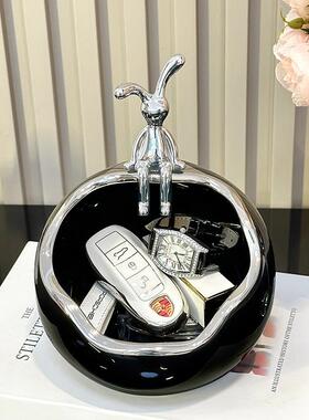 入门玄关摆件门口放钥匙神器挂免打孔创意收纳筐现代轻奢收纳装