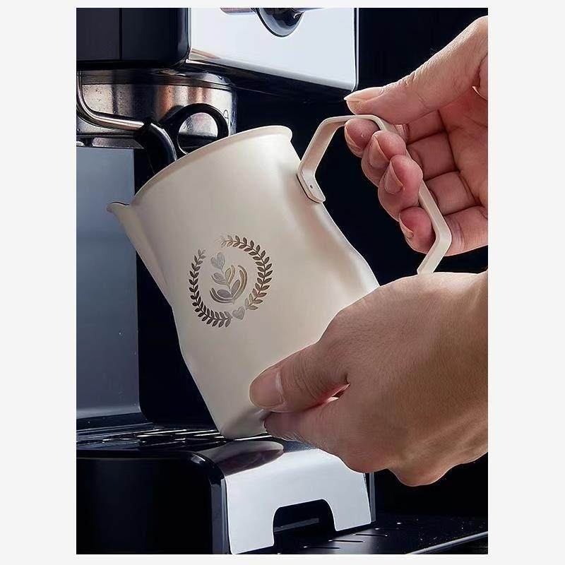 JM 拉花杯304不锈钢拉花缸咖啡拉花缸尖嘴奶泡杯咖啡工具一缸两用,餐饮具,拉花缸/拉花杯/打奶缸,淘宝优惠券,粉丝福利购,淘宝优惠卷