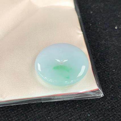 0041厂家天然缅甸翡翠A货白底青飘绿平安扣29.5-5.8