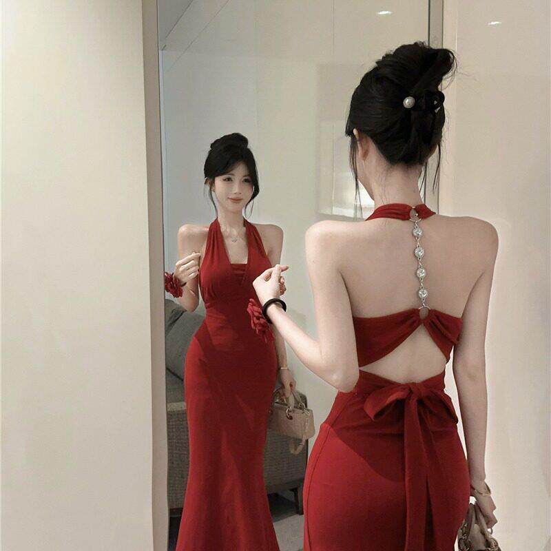 红色设计感链条挂颈绑带露背吊带洋装女装性感修身鱼尾包臀长裙
