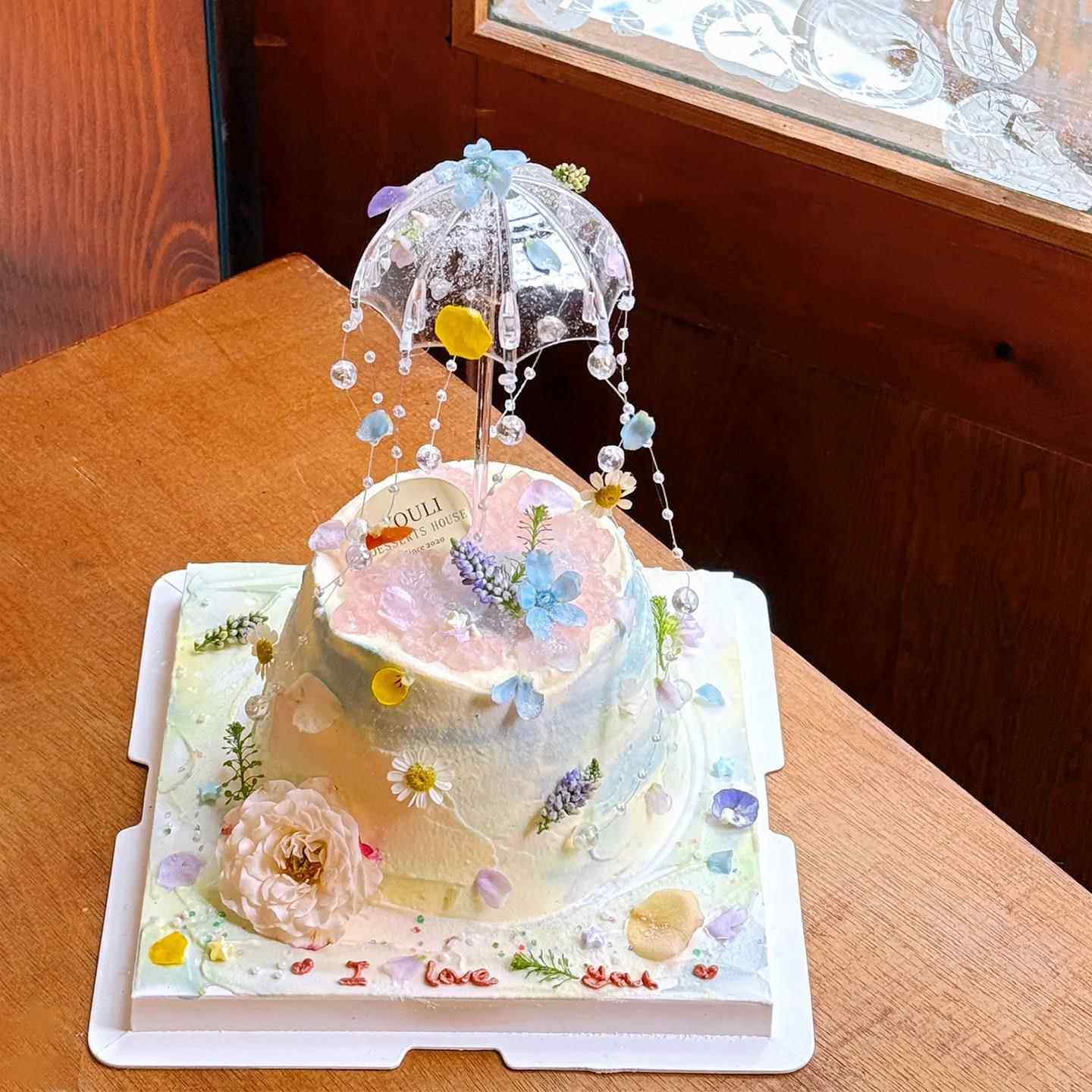 浪漫情侣纪念日为爱撑伞主题蛋糕装饰女神生日情人节礼物花瓣甜品,节庆用品/礼品,蛋糕/烘焙装饰用品,淘宝优惠券,粉丝福利购,淘宝优惠卷