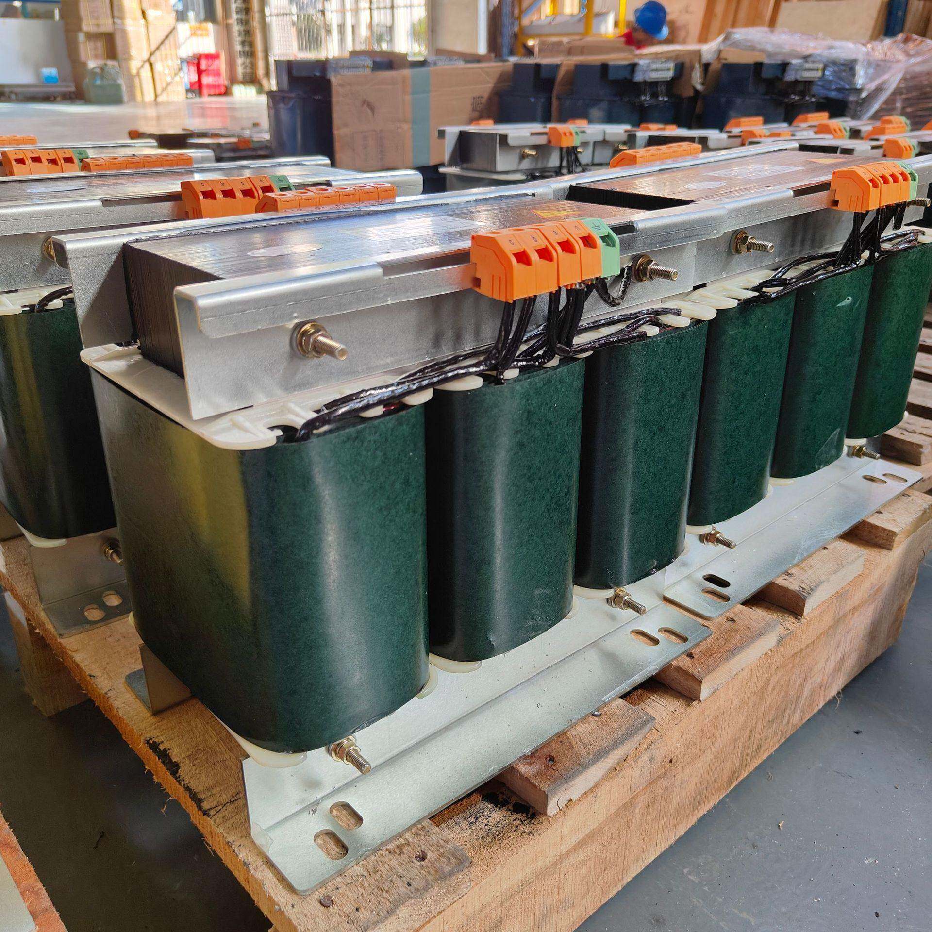 华兴压器供应三相干式隔离变压器SG-k5VA440变v41v5v380SG-5kVAv
