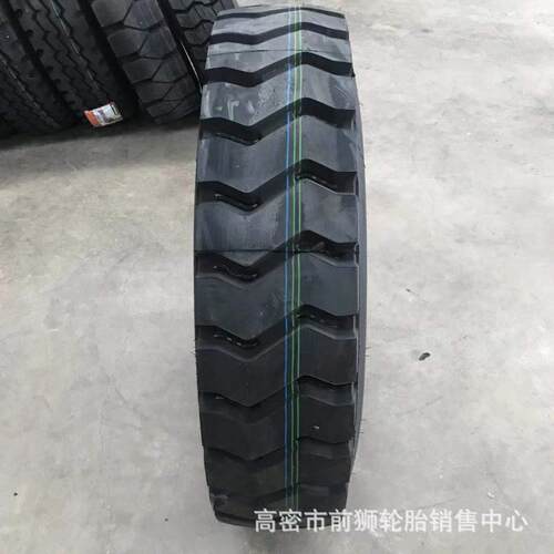 全钢丝卡车轮胎825 900 1000 1100 1200r20轮胎 12r225真空轮胎