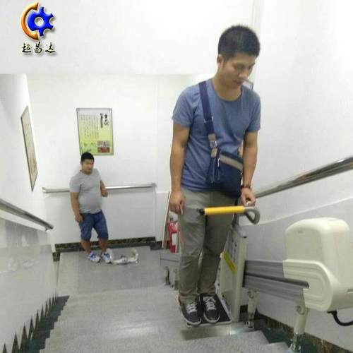 家用楼道电梯老人残疾人简易楼梯式升降机分段站立式楼梯带步器