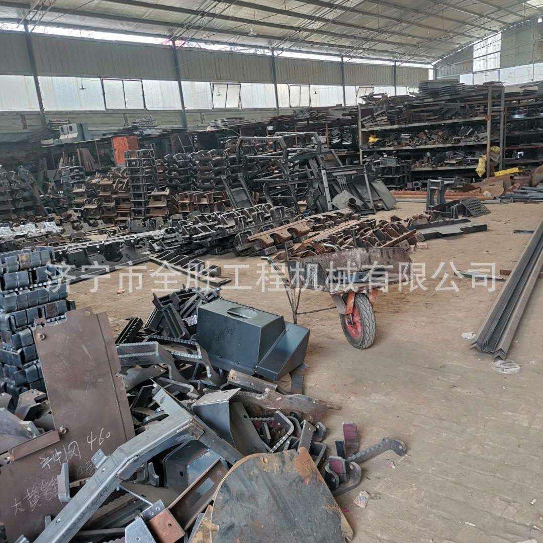 R520-9挖掘机大臂前叉护链架 驾驶室总成 座椅