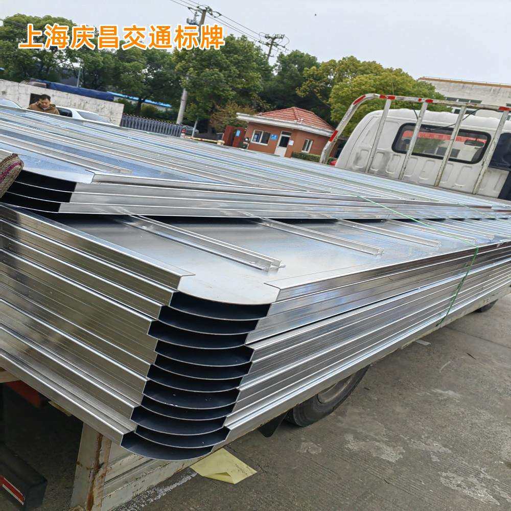 道路指示牌 车道分流告示牌制作大版面4*2.5米 毛坯成品均可制作