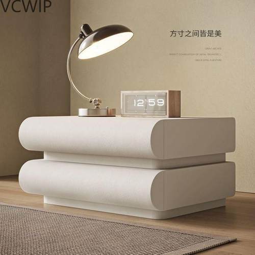 意式极简床头柜三抽皮质网红奶油风卧室大尺寸实木个性床边收lyd