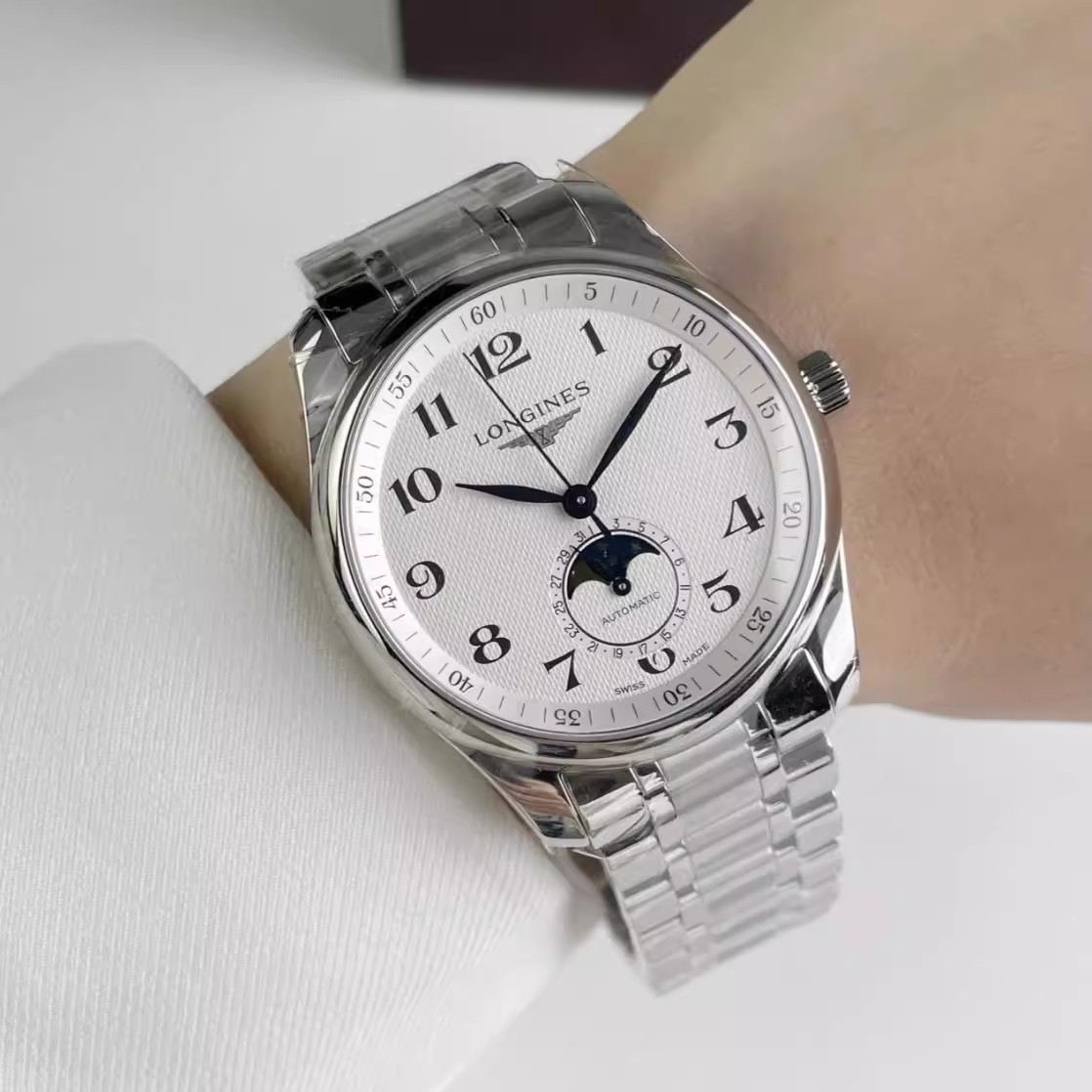 一口价98新浪琴新款名匠系列月相自动机械男士手表L2.909.4.78.6