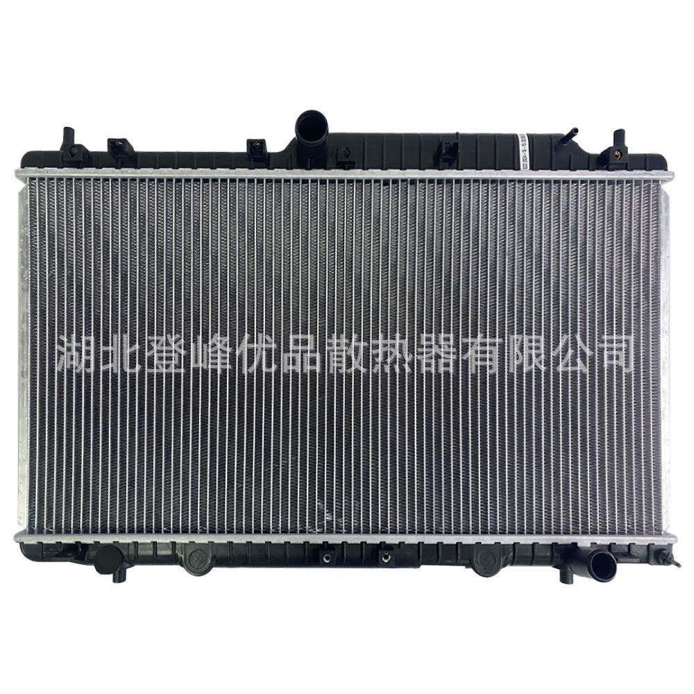 实力厂家全系汽车配件散热器水箱A21-1301110适配于奇瑞A5