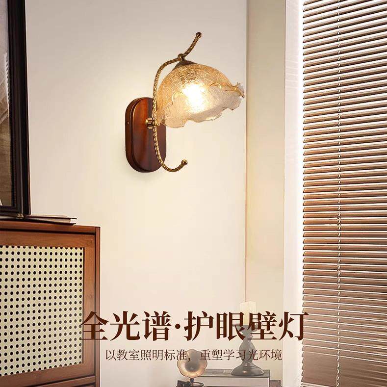北欧简约卧室床头灯美式复古客厅墙壁走廊过道灯日式实木玻璃壁灯