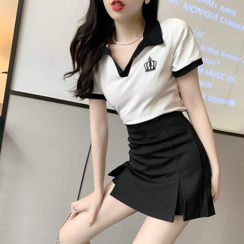 网球少女运动风修身拼色V领T恤女夏季短款翻领上衣辣妹裙裤两件套图片