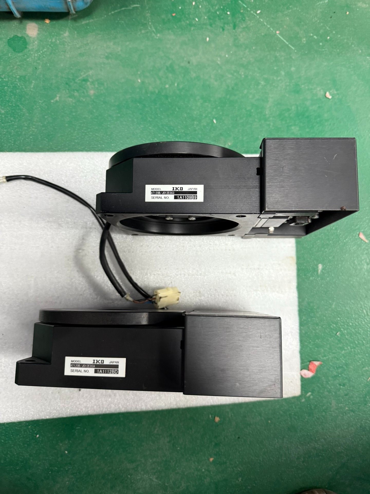 IKO中空旋转平台