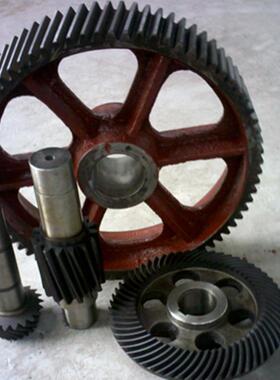供应4121雷蒙磨减速机齿轮郑州生产磨粉机风道成套设备配件