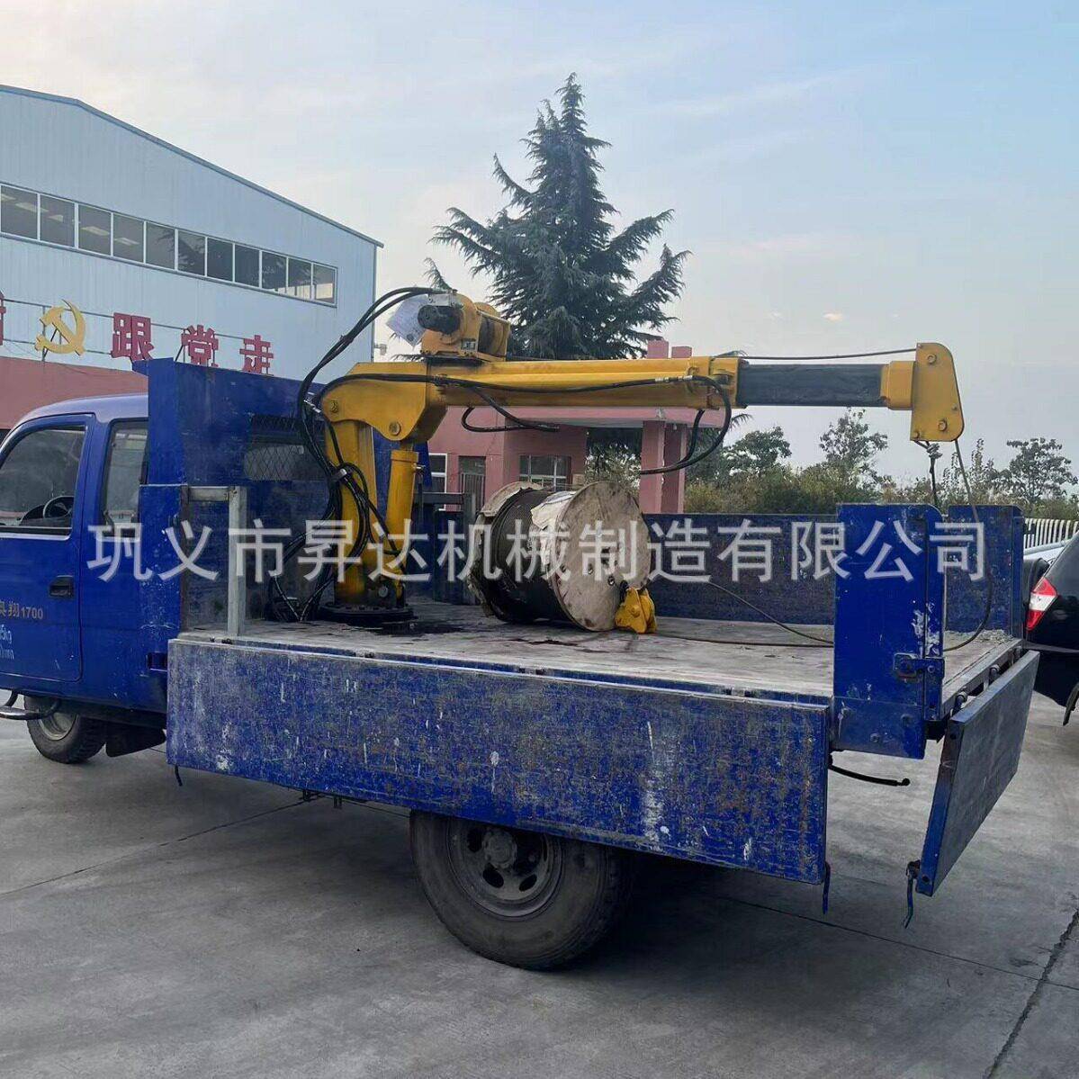 车载液压折叠臂起重机船用车载固定式非标折叠吊机液压起重设备