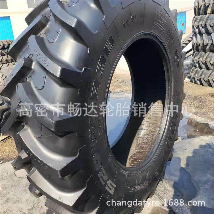 销售520/85R38 20.8R38拖拉机钢丝胎人字形子午线轮胎