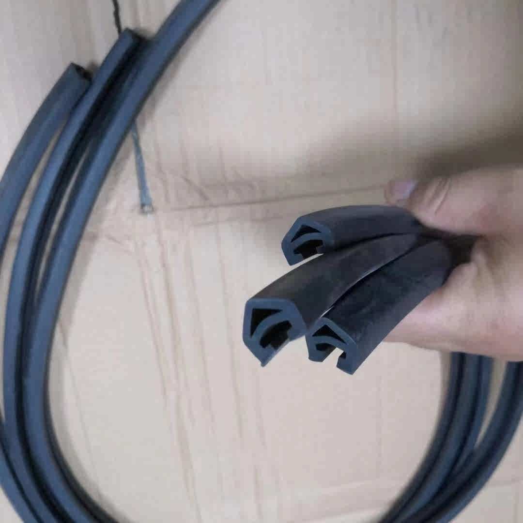 海德堡印刷机配件 SM/CD/XL自动洗橡皮布清洗胶条1条价格