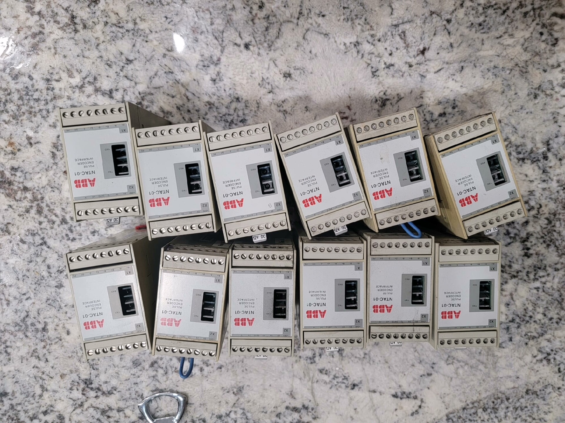 ABB NTAC-01 工程余货 原装 成色很新 欢迎议价