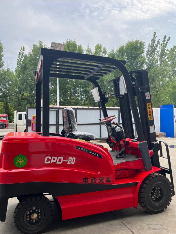 3月6日菏泽全新2吨锂电池电动叉车带专用钢龙门架（含上牌手续）网络拍卖公告