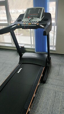 英派斯E55跑步机真实感受揭秘,不吹不黑评测分析