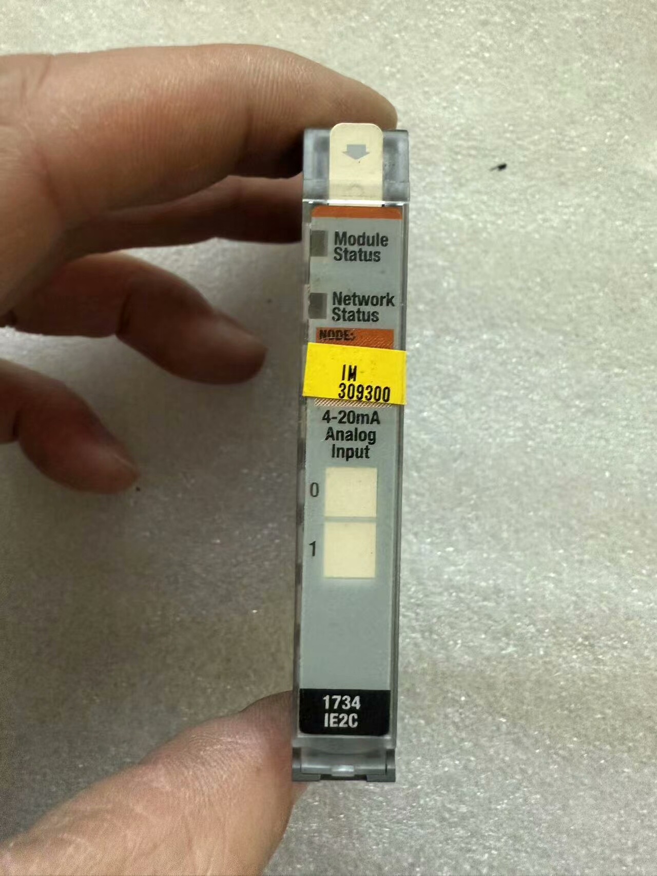 AB 1734-IE2C ，功能包好，成色如图所示，需要者请