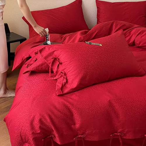 VQF棉类新款100支绒棉提长花婚庆四件套红色结婚陪嫁婚房纯四季床