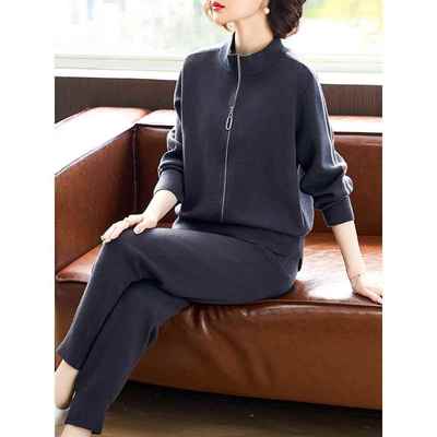 妈妈春装休闲运动服套装2025新款中老年女春秋开衫卫衣外套两件套