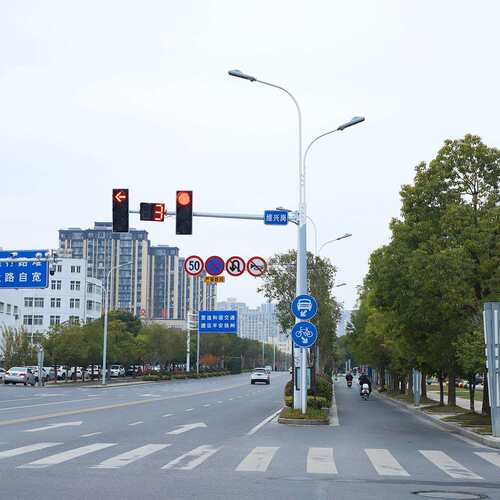 厂家智能交通综合公杆市电LED灯杆综合杆信号灯路灯多合一