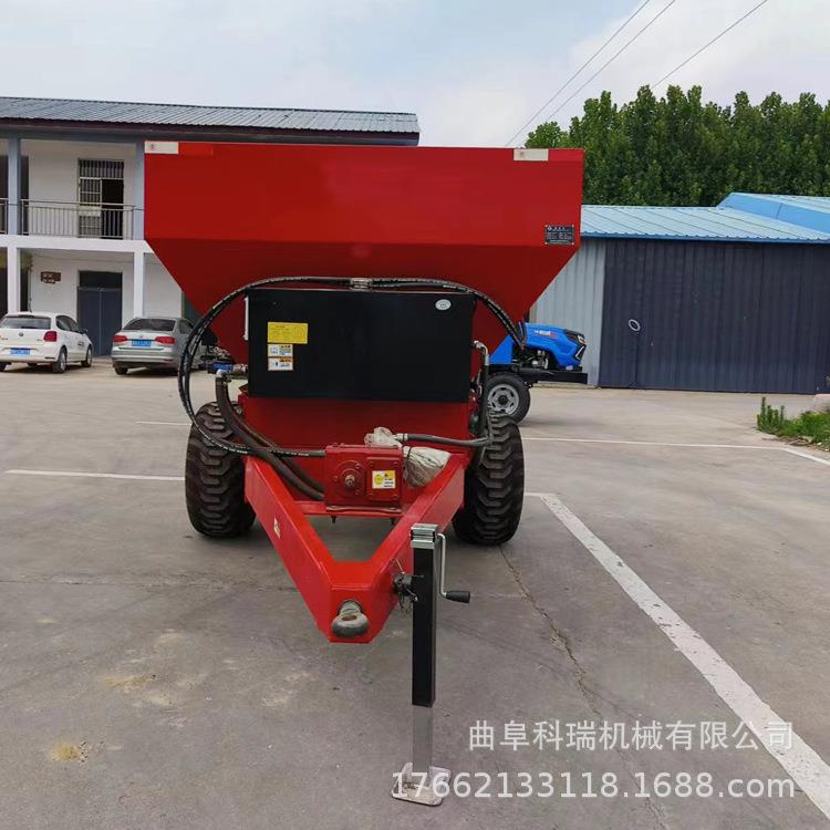 大面积种植农场扬粪机 大型绞龙圆盘式撒肥机 3立方牵引式撒粪车
