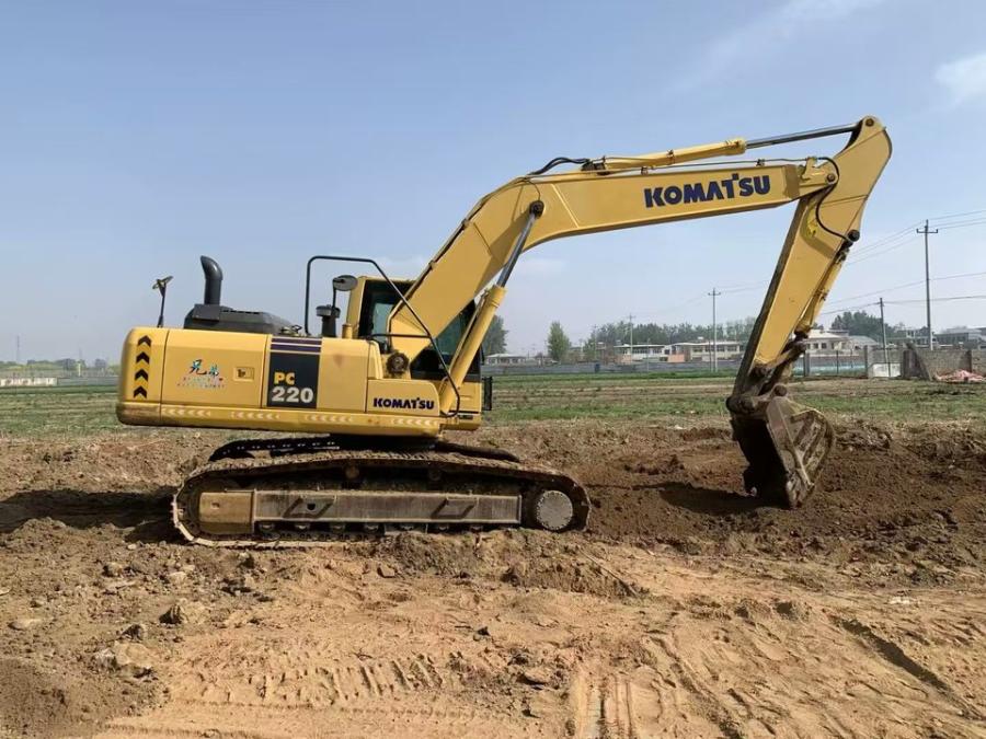 11月29日北京小松220挖掘机网络拍卖公告