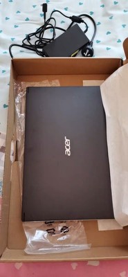 宏碁威武骑士 A715怎么样?看我真实使用心酸史!