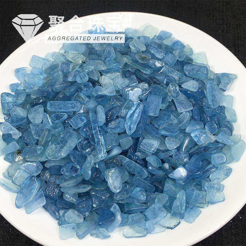 天然深色海蓝宝碎石小颗粒消磁石海水蓝原石造景石装饰品厂家直销