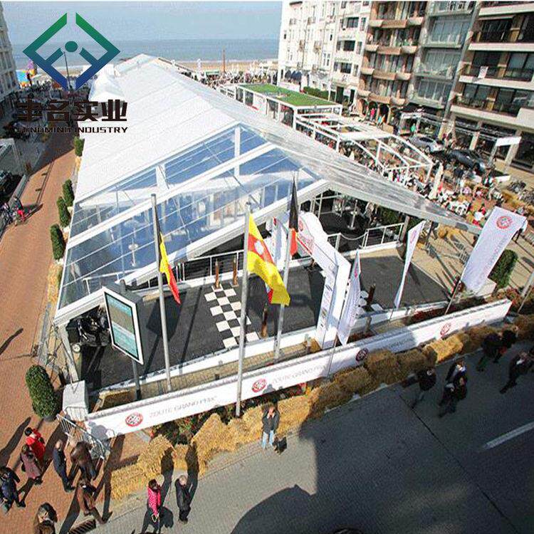 浪漫草地婚庆活动欧式篷房透明婚礼宴会聚餐帐篷