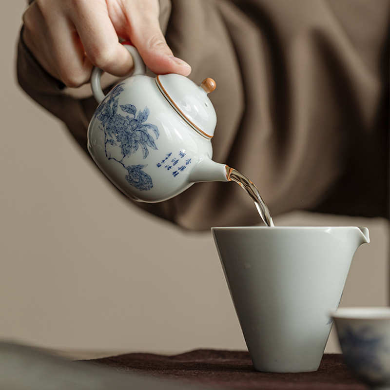 仿古青花橘子花小茶壶釉下彩陶瓷家用功夫茶具文人壶泡茶壶单壶