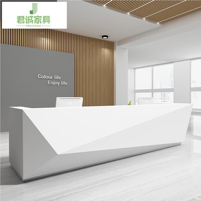 早院教前台接待台弧形银公司迎宾白色烤漆办公桌美台容收小型吧台