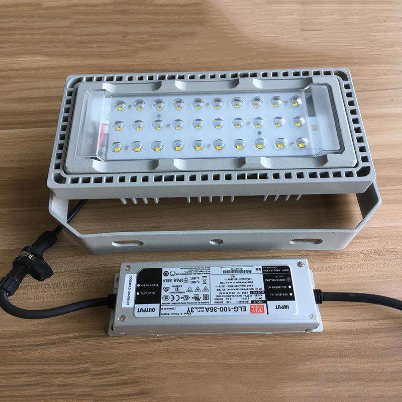 NTC9280 LED投光灯 110W AC220V 50Hz/60Hz LED隧道灯 防眩投光灯