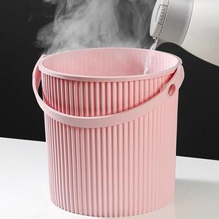 用手提水桶塑料加收厚桶可坐钓鱼纳垃圾带盖户外小斑斓兔桶子家包
