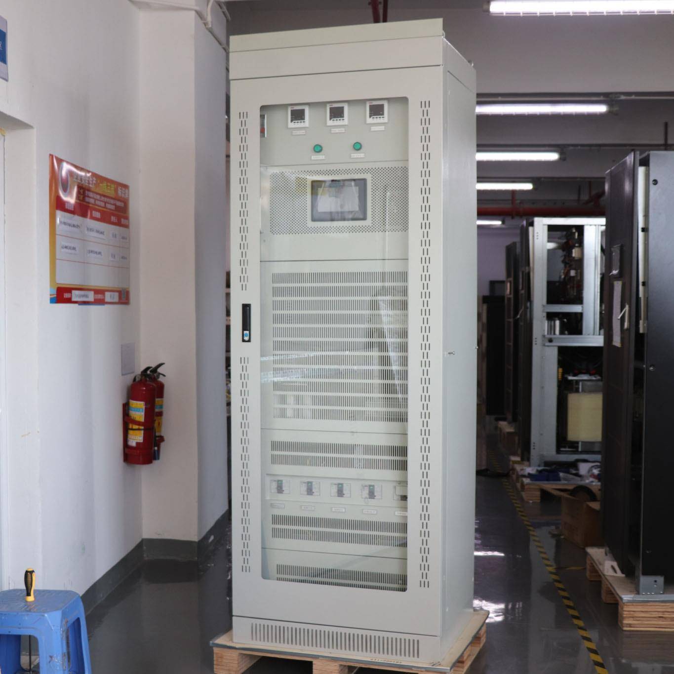 厂家直销三相电力UPS不间断电源60W80VA工频在线式应急供电电源
