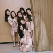 伴娘晨袍仙羽毛白色晨袍女新娘结婚睡袍冰丝吊带睡裙两件套高级感