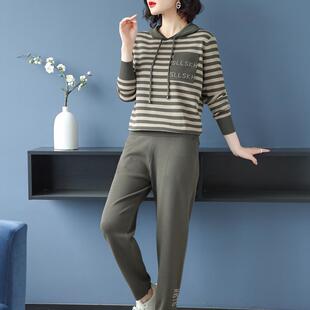 减龄洋派春季新款2025运动服套装女休闲 时尚中年妈妈装两件套卫