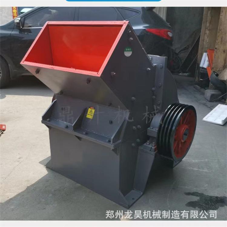 锤式破碎机煤矸石鹅卵石水泥块砖头制砂机小型可移动锤式粉碎机