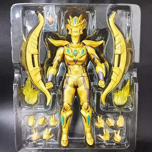 SHF超可动黄金无限赛罗奥特手办全身关节腰部可动玩具人偶act