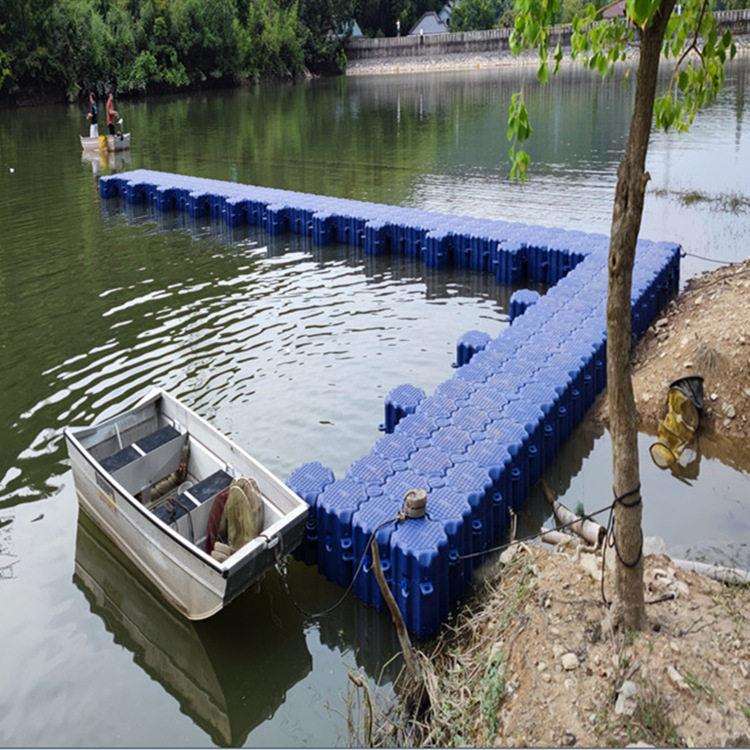 水上载人浮体平台浮桥塑料人行道 水上泳池建设水上舞台